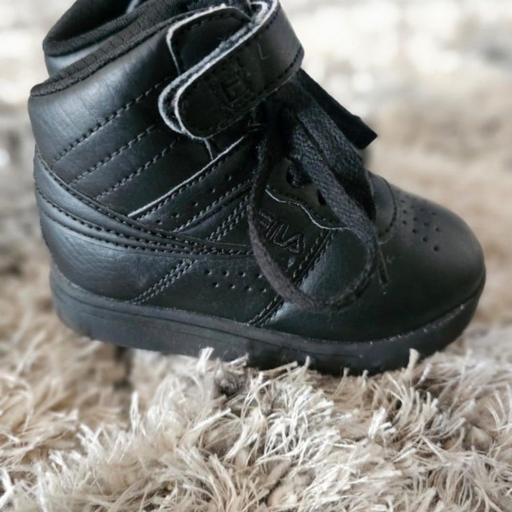 FILA Kids Black High-Top Sneakers